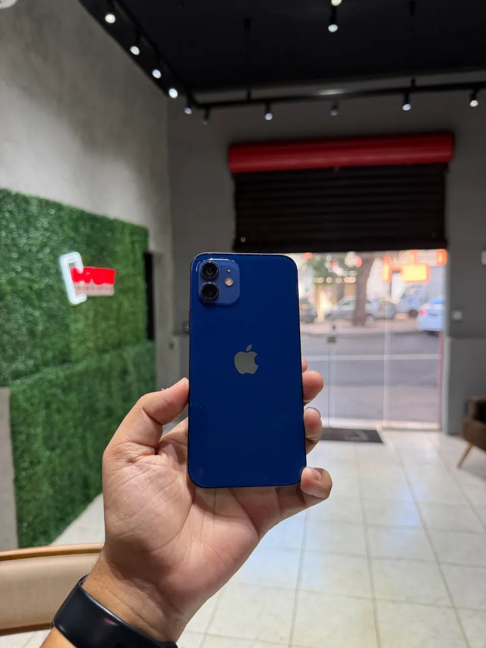 iPhone 12 256Gb Azul peça única  - Foto 3