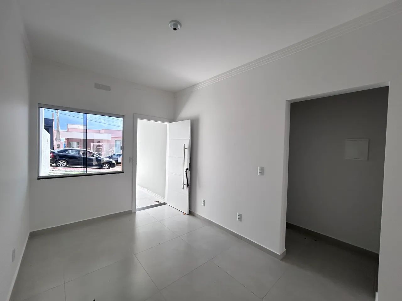 Casa nova, suíte + 1 com sobra de terreno! - Foto 4