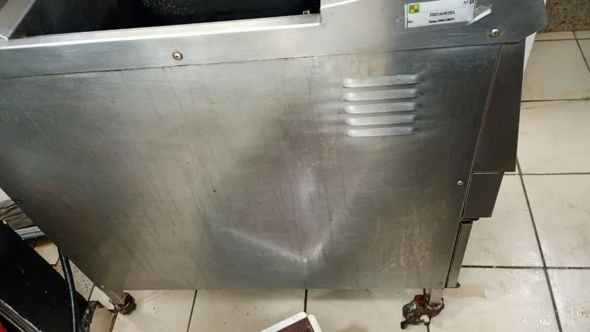 Fritadeira industrial WOC - 220v (15L) - Foto 4