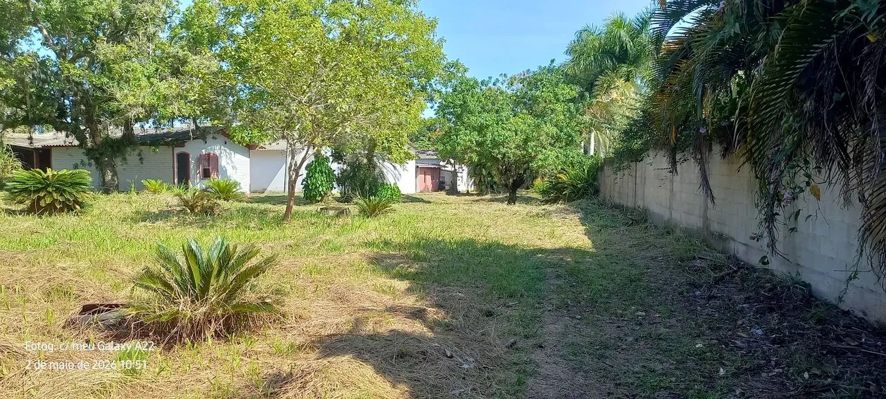 Terreno com construções e galpão  - Foto 5