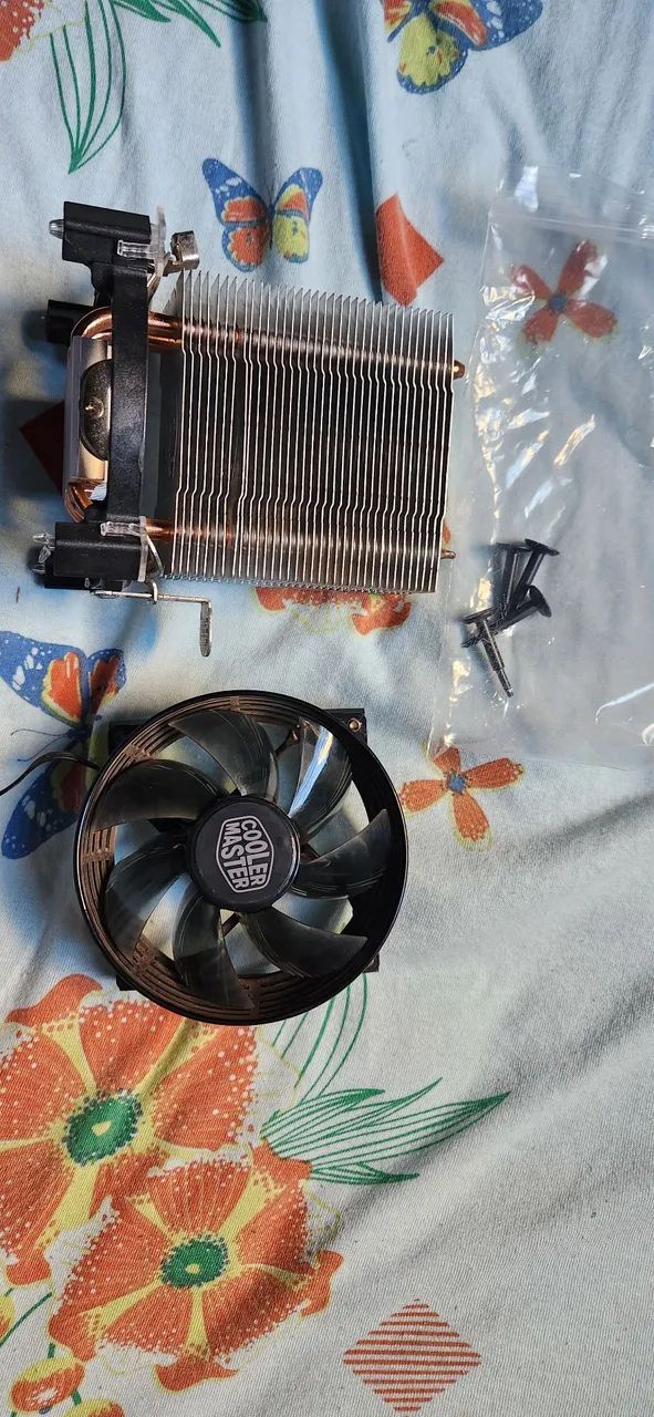 Cooler CoolerMaster Hyper T20 usado