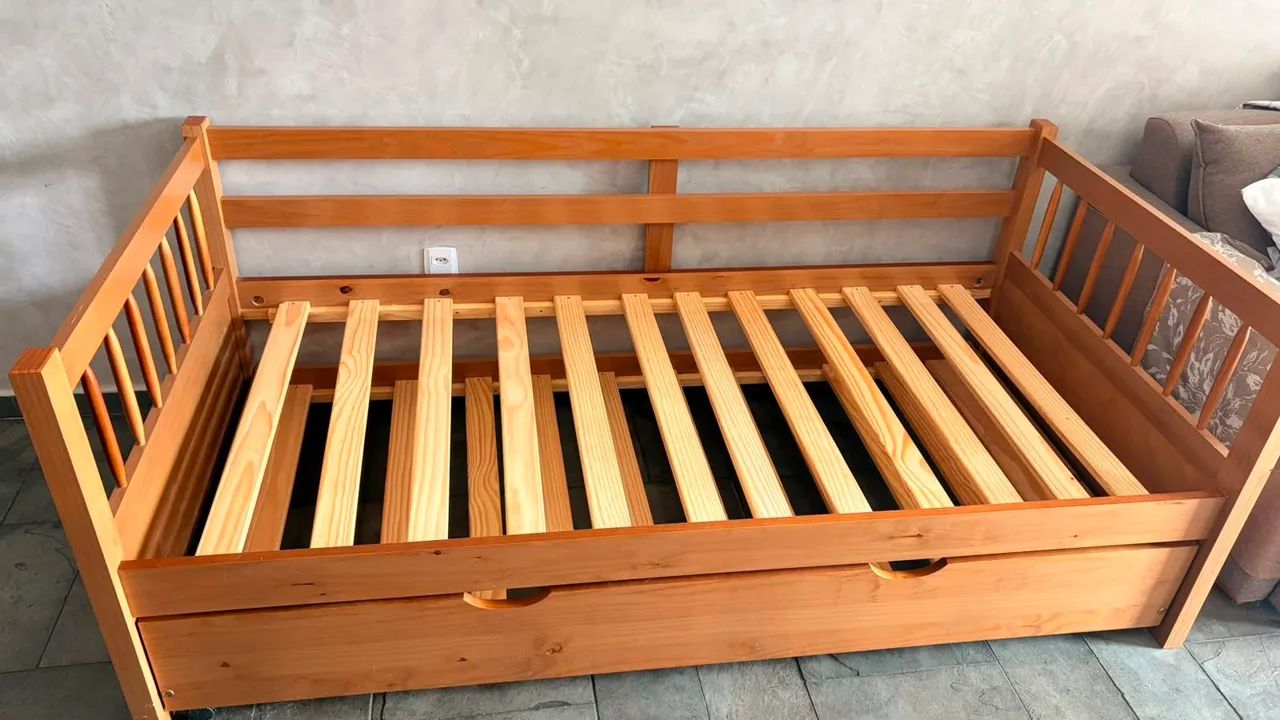 Bi-cama solteiro de madeira