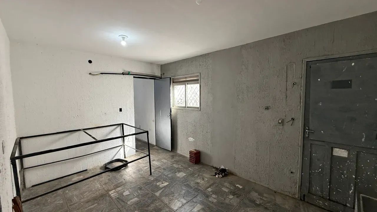 Alugo Ponto Comercial + Sala com Banheiro - Av. 06 - Foto 9