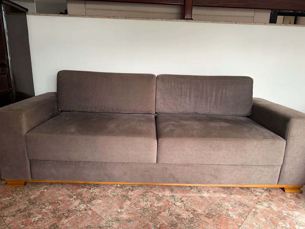 Sofá 3 ou 4 lugares 2,40cm