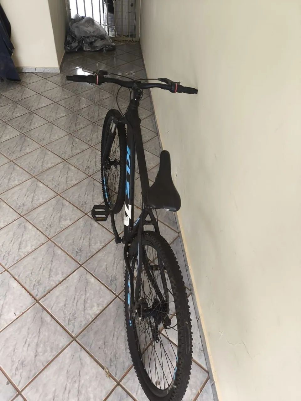 Bicicleta KLS Aro 29 em bom estado - Foto 3