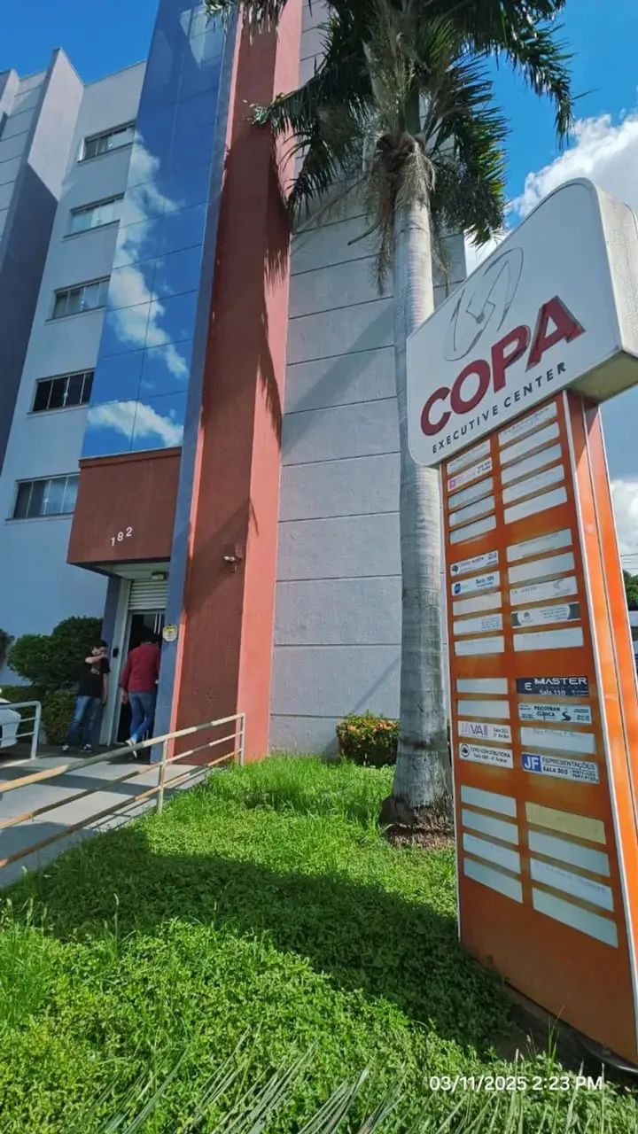 Aluga-se Sala Comercial Mobiliada