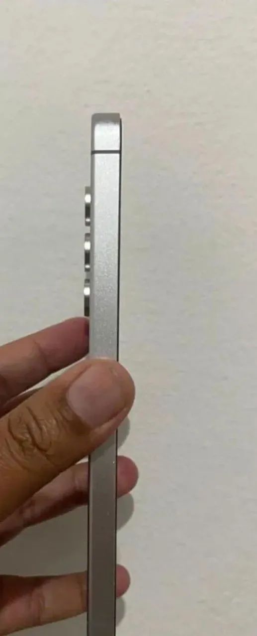 Troco S24 FE 256G zero mais volta em dinheiro em Iphone  - Foto 2