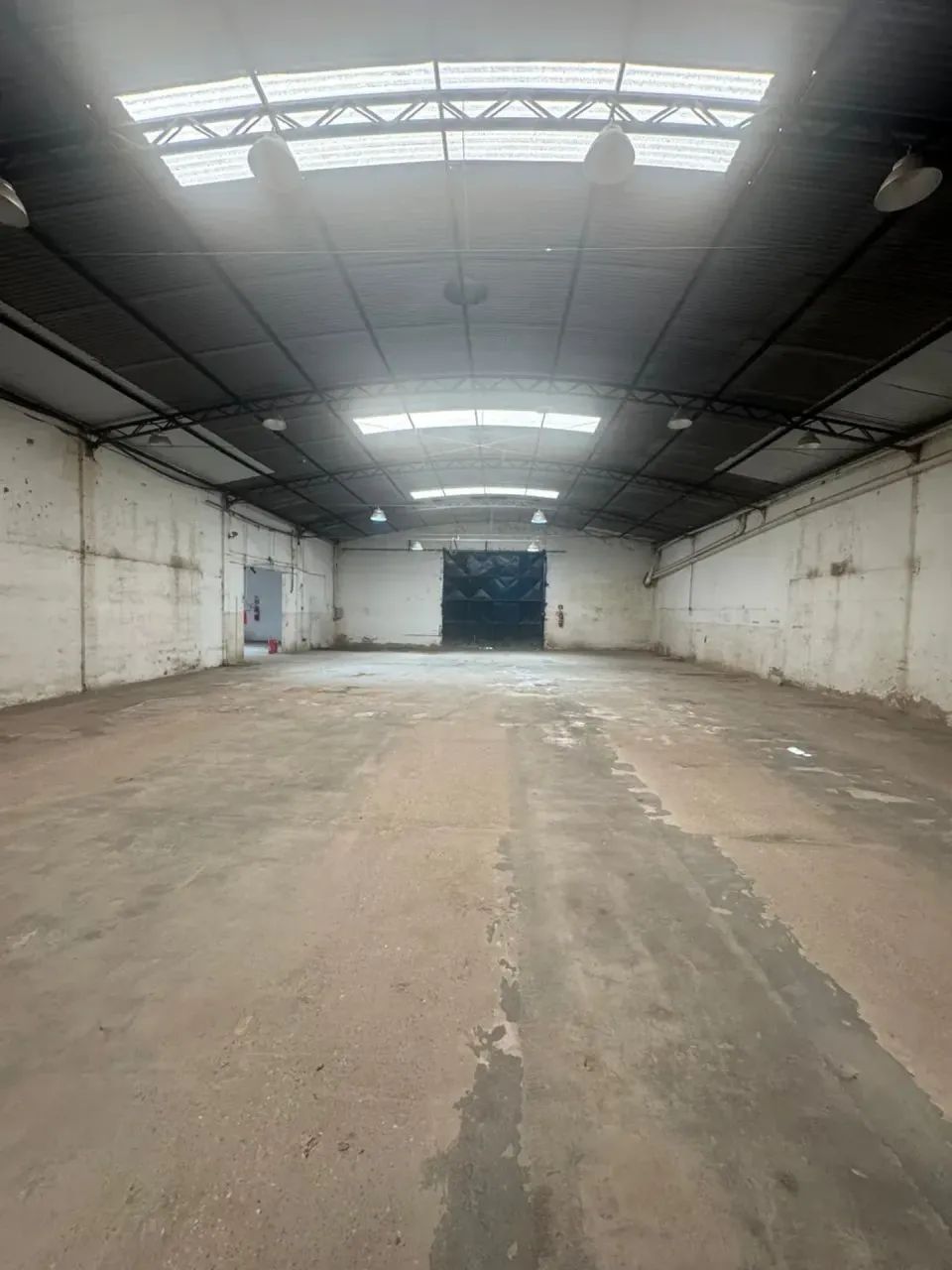 GALPAO COMERCIAL AV BEIRA RIO PRAEIRO