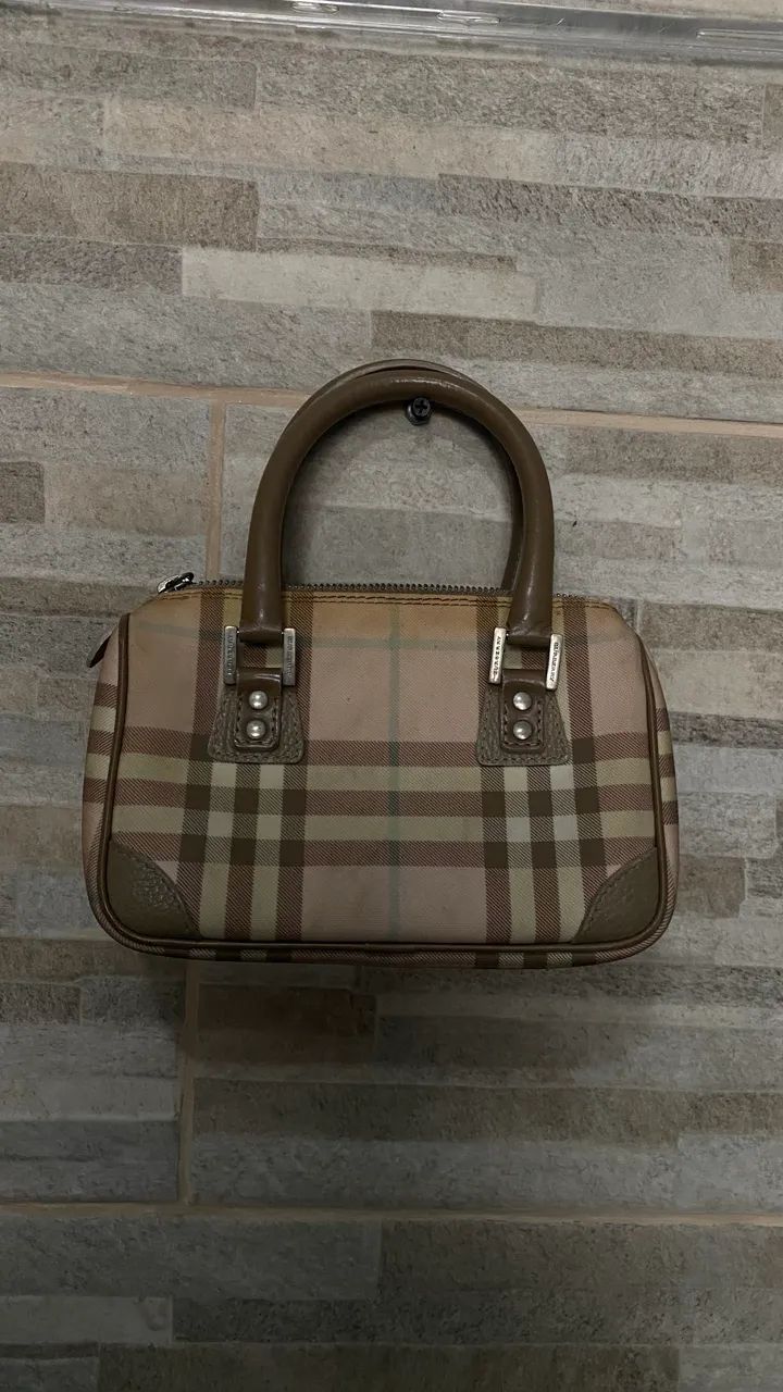 Bolsa Burberry vintage tamanho 13cm altura 20cm largura - Bolsas