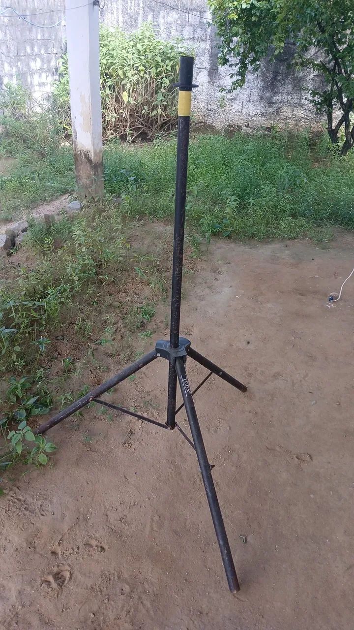 Pedestal para caixa de som (usado)