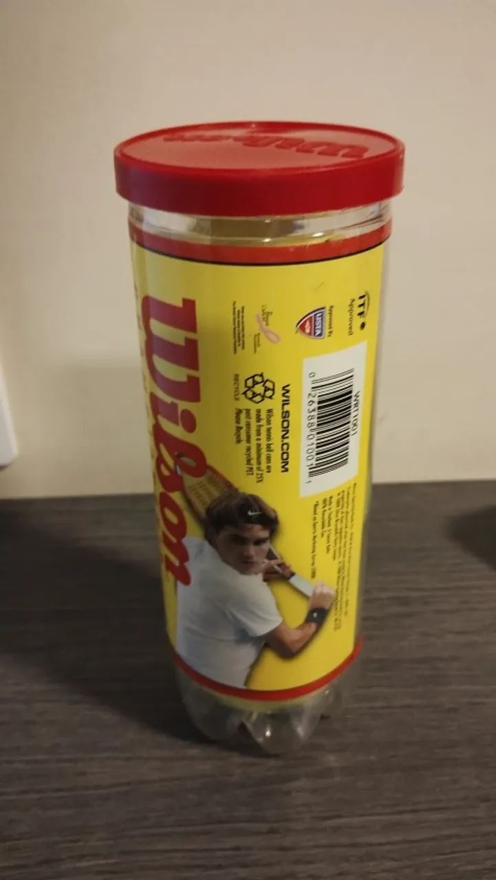 Tubo com 3 Bolas de Tênis Wilson Roger Federer (Lacrado) - Foto 2
