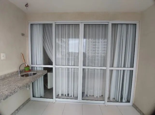 Porta em Esquadria de Alumínio Branco - 04 folhas