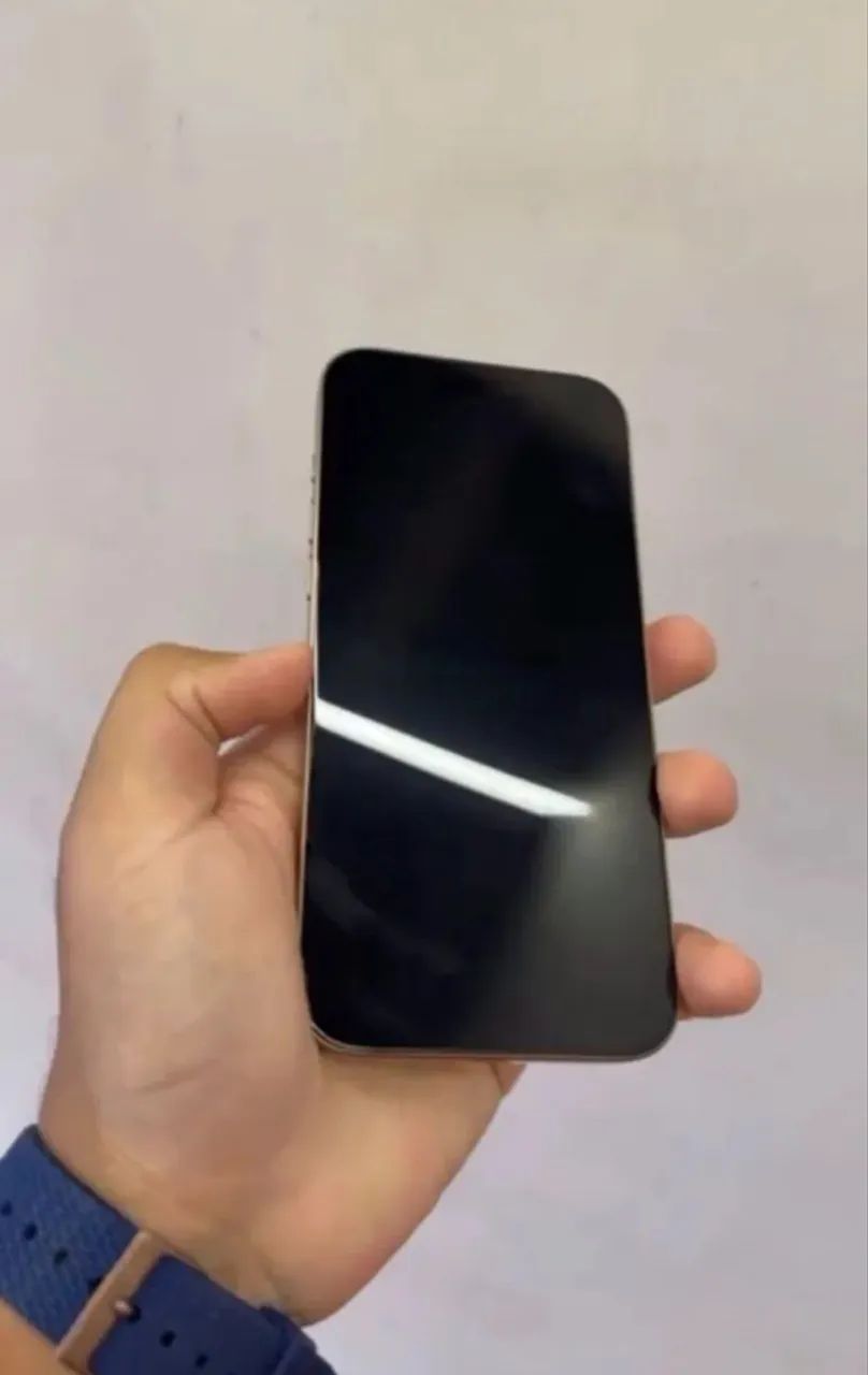 IPHONE 16 PRO MAX 256 GB DESERT GOUD  SEMI NOVO - Foto 2