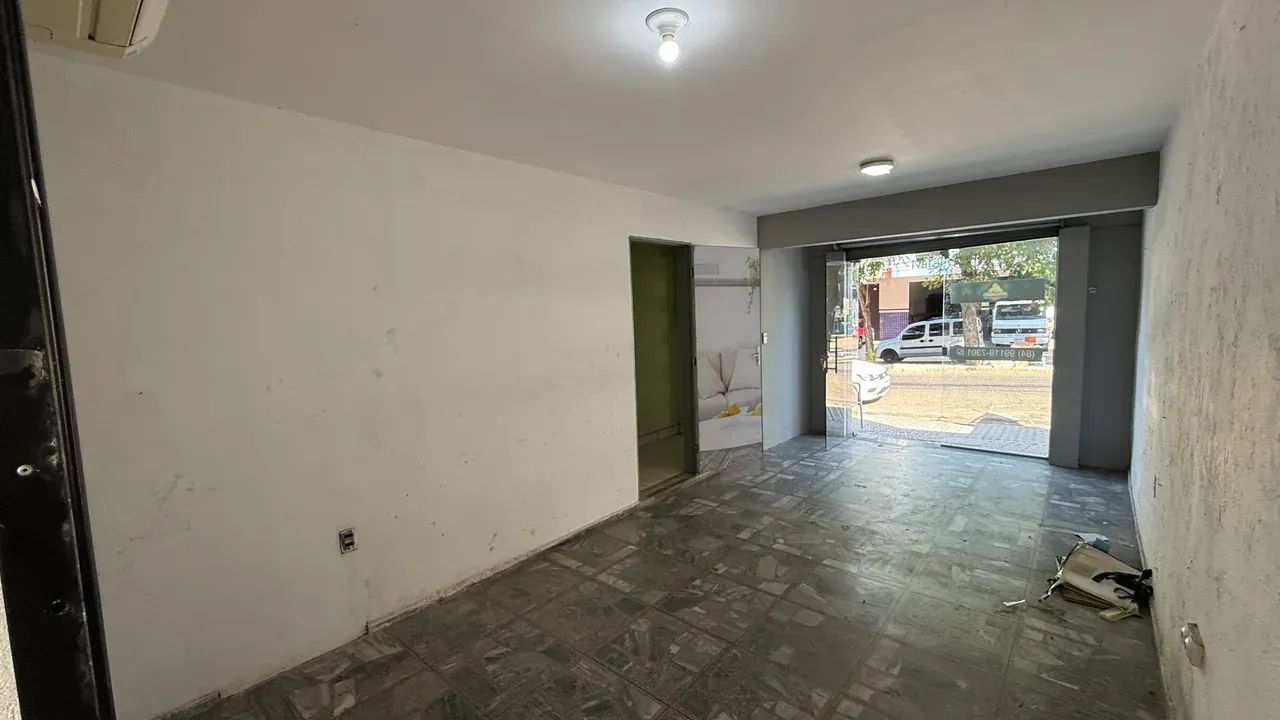 Alugo Ponto Comercial + Sala com Banheiro - Av. 06 - Foto 3
