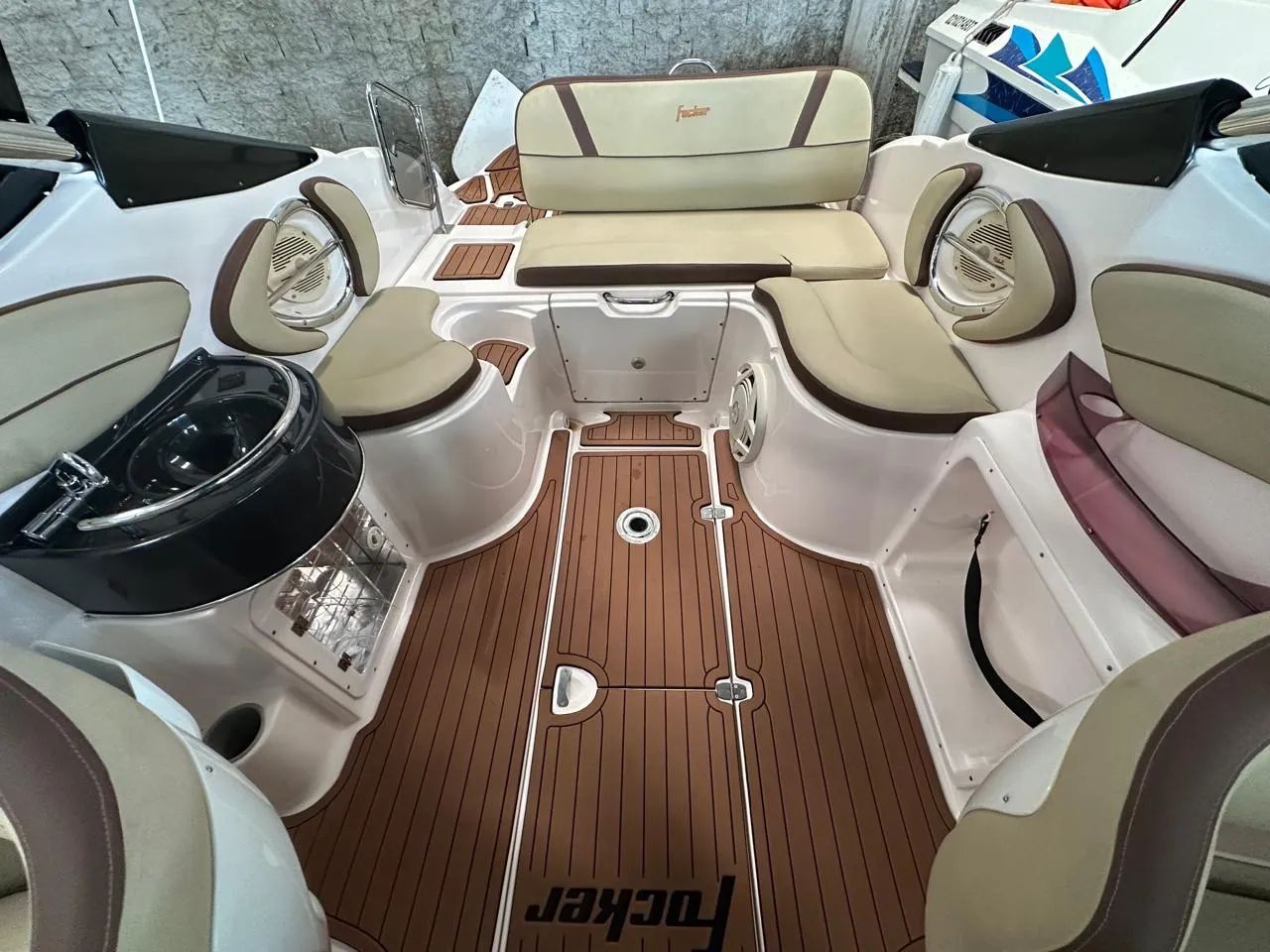 Focker 230 cabinada - Foto 5