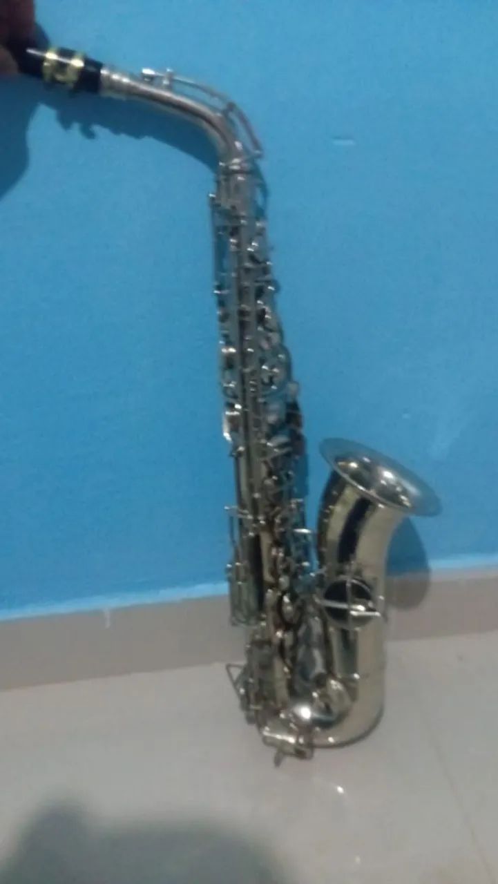 Saxofone Alto Weril Master Prateado - Foto 2