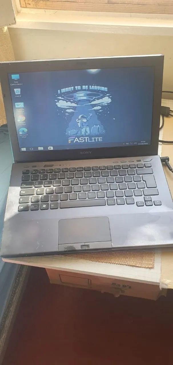 Vendo notebook Vaio 