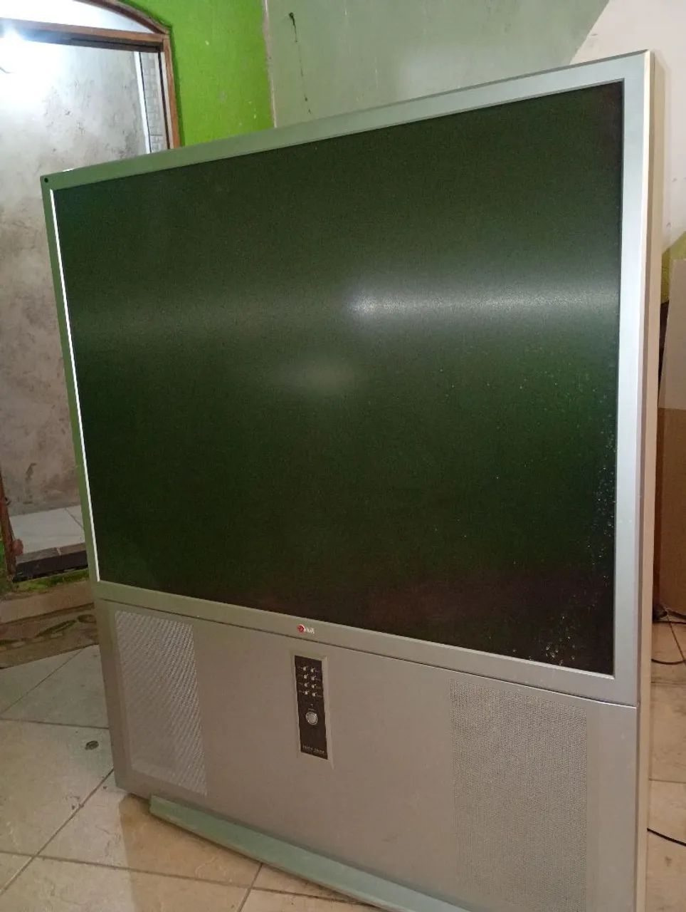 Tv LG grande antiga - Foto 3