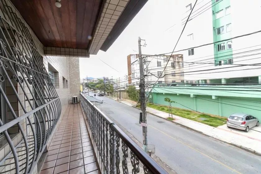 Casa à Venda - Havaí, 6 Quartos, 380 m2 - Foto 5