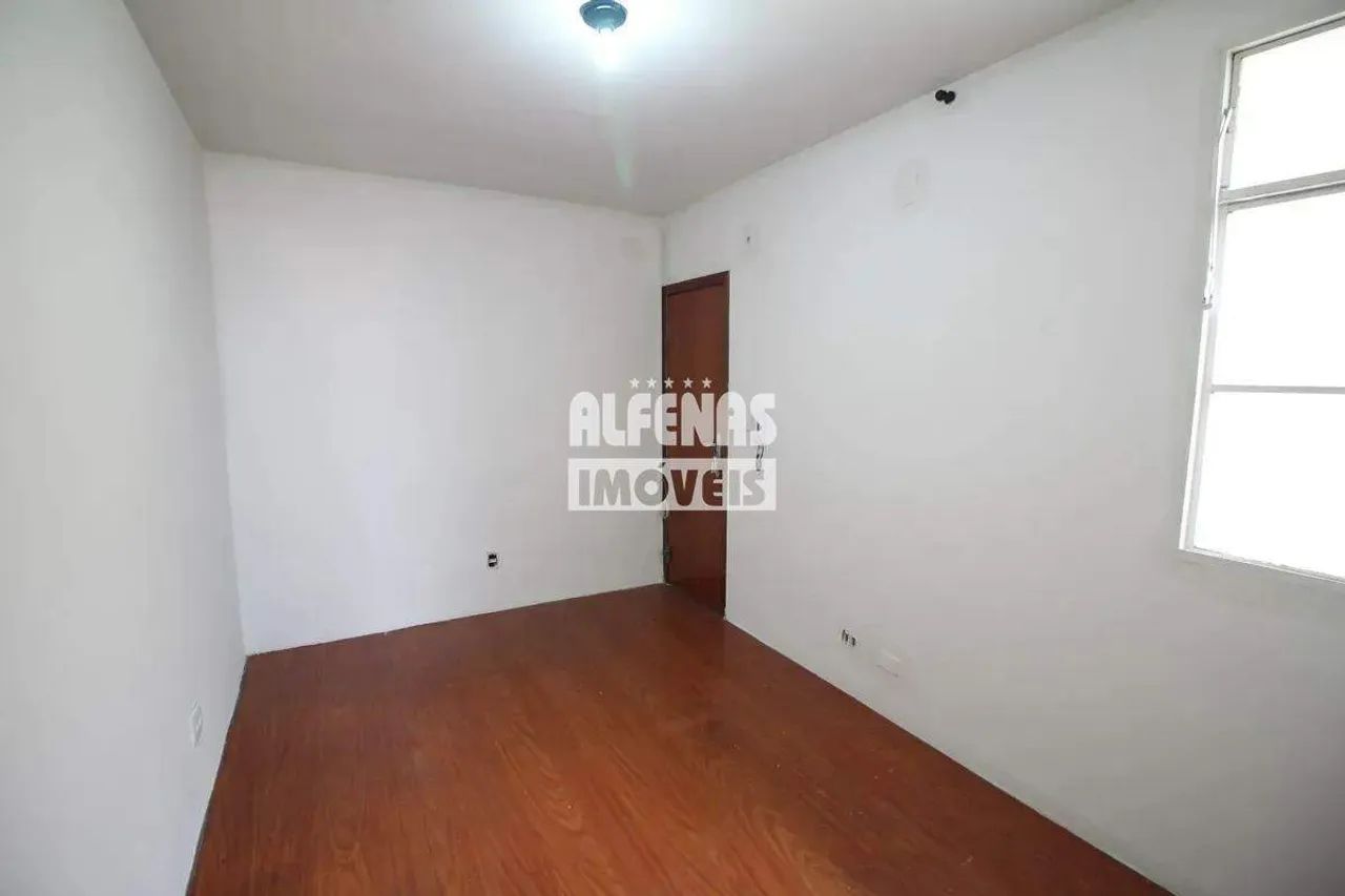Apartamento à venda 2 quartos no Bairro Eldorado