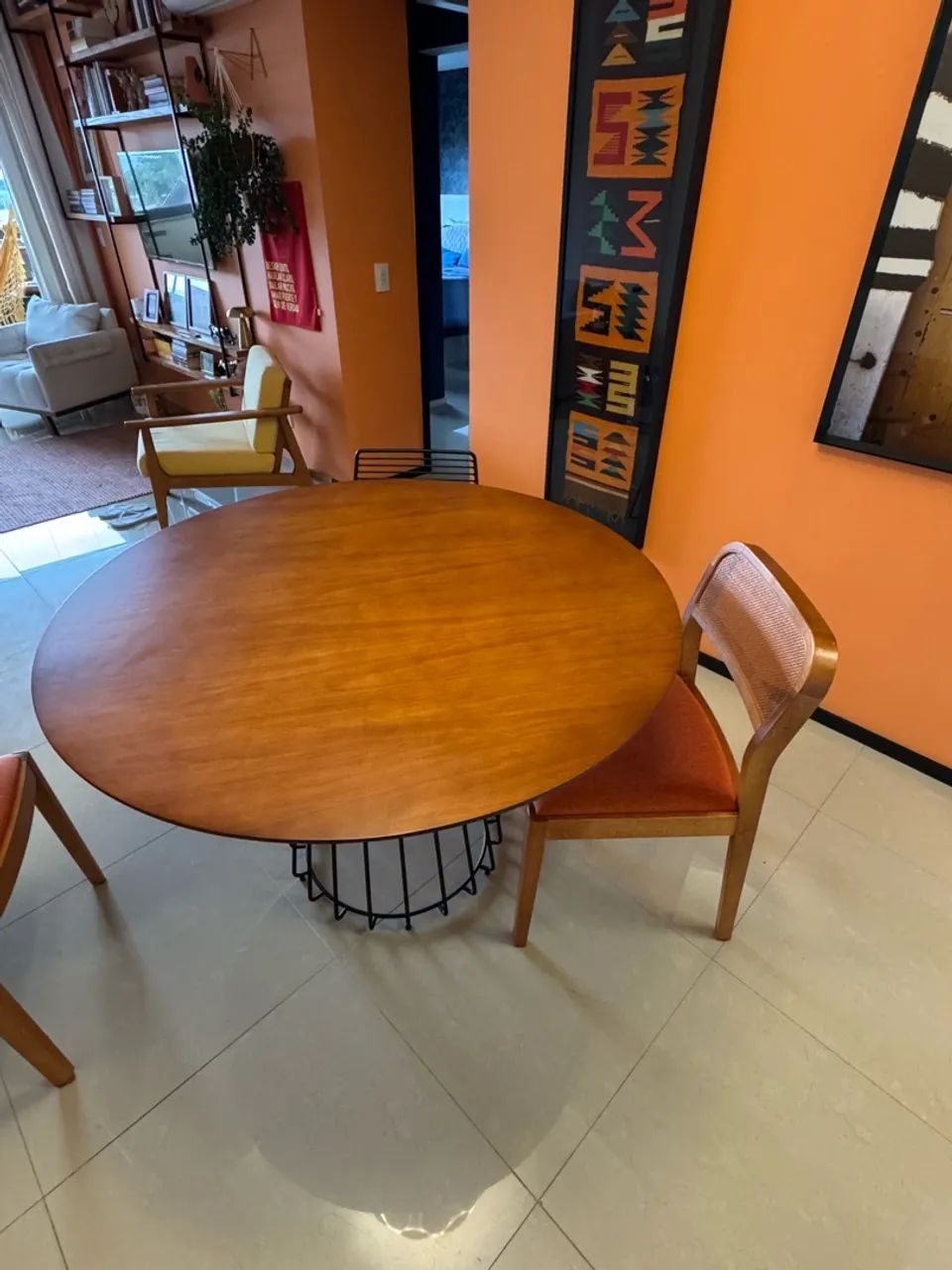 Conjunto mesa e cadeiras - Foto 2