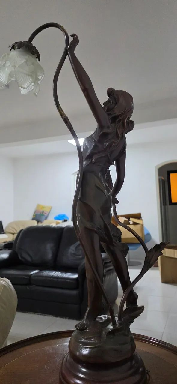 Luminária MULHER Afrodite Abajur - Foto 5