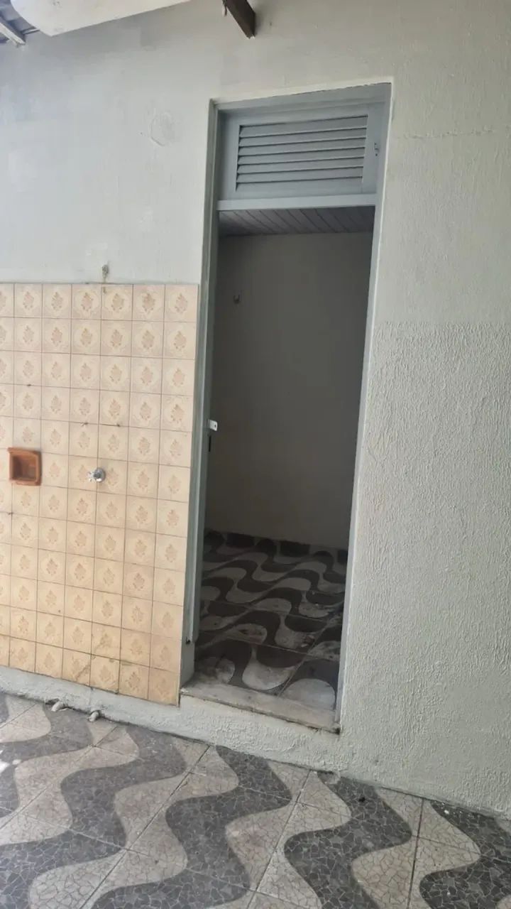 CASA AMPLA E REFORMADA NO CONJUNTO DO BASA | 4/4 | 2 SUÍTES - Foto 5