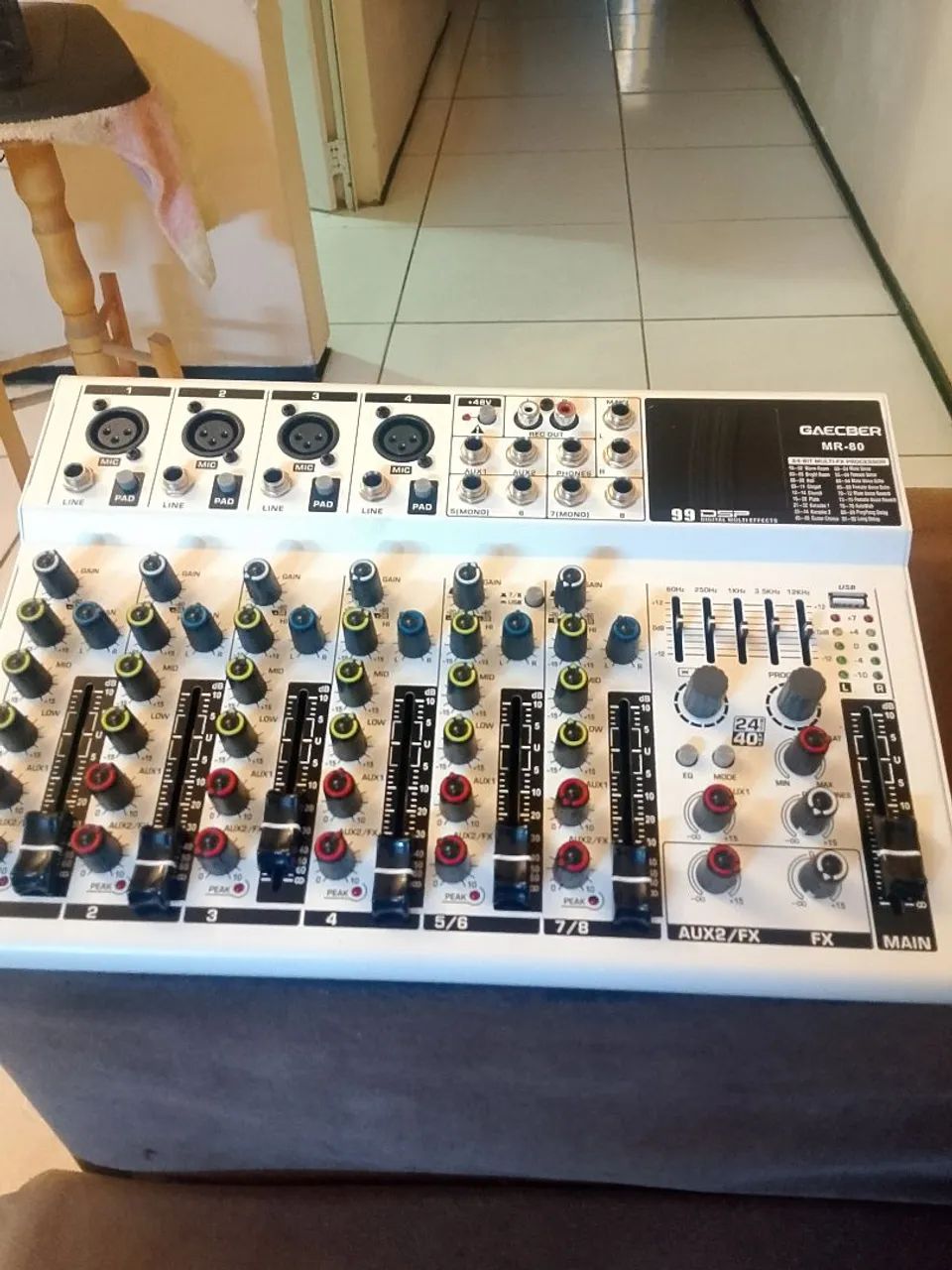 Mesa de som profissional 