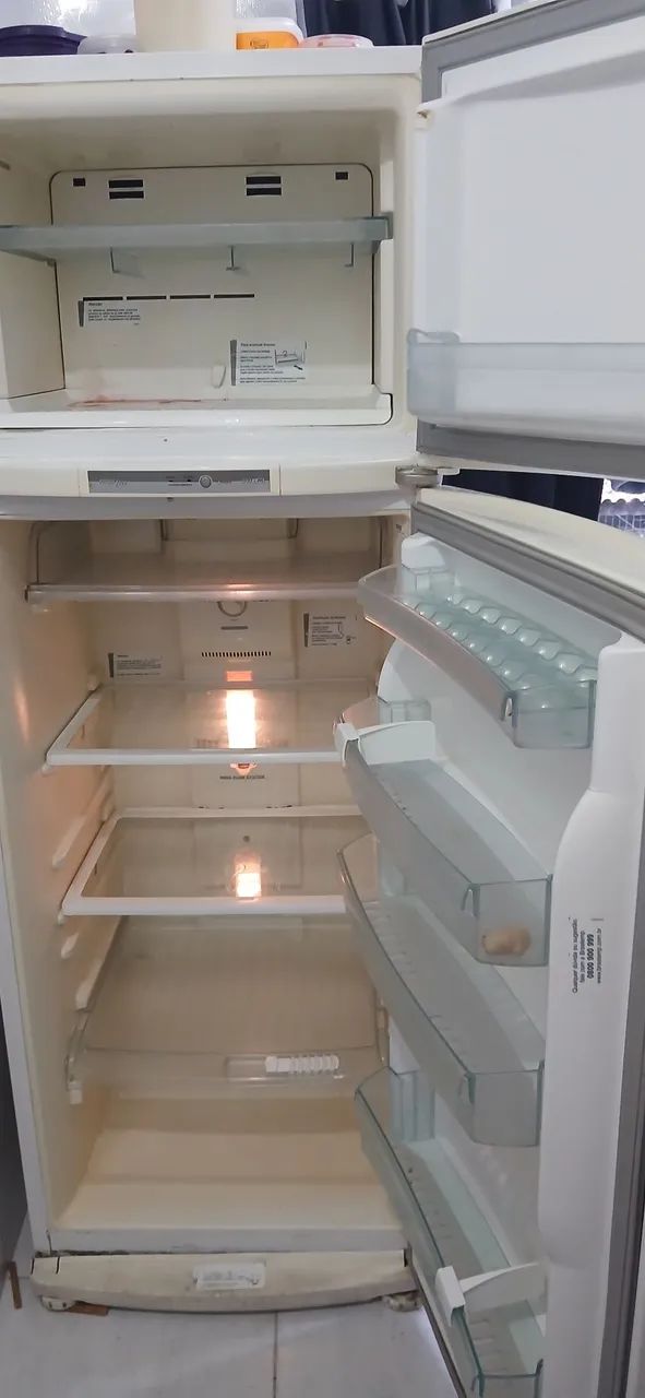 Geladeira não está gelando muito bem - Foto 4