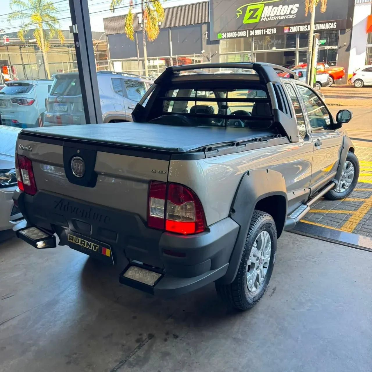 Fiat Strada Adv. Ext. 1.8 Locker Dual.flex CE 2012 - Foto 5