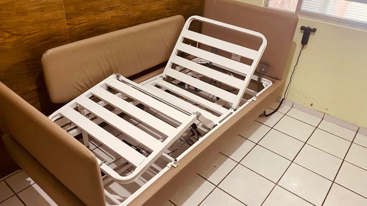 CAMA HOSPITALAR PILATI MOTORIZADA - Foto 3