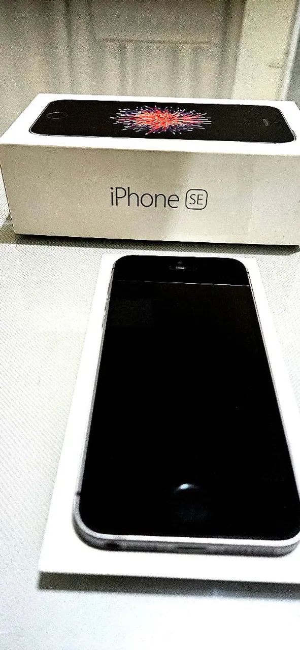 Celular IPhone SE relíquia  - Foto 3