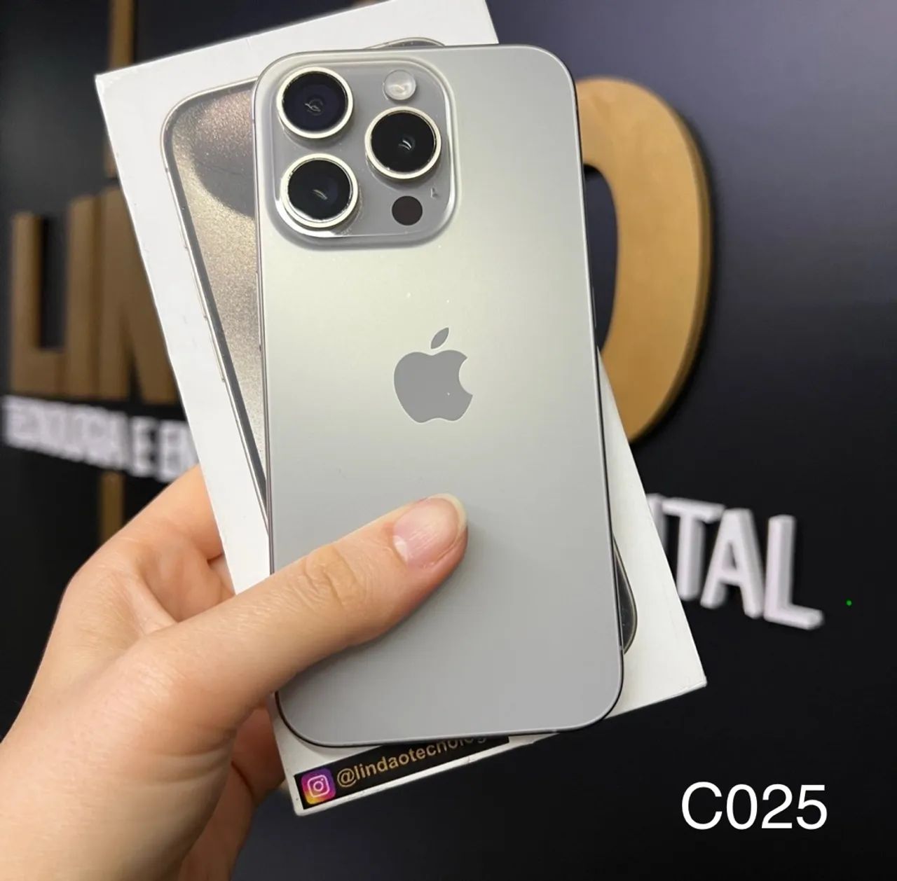 iPhone 15 Pro シルバー 本体 LOJA FÍSICA. IPHONE 15 PRO 128GB NATURAL | IMPECÁVEL COM CAIXA
