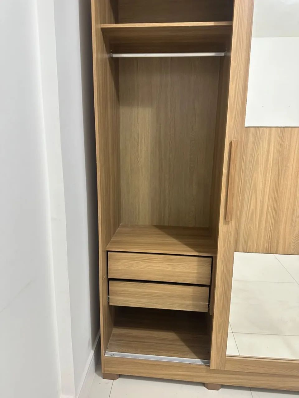 Guarda roupas Madeira/MDF - Foto 5