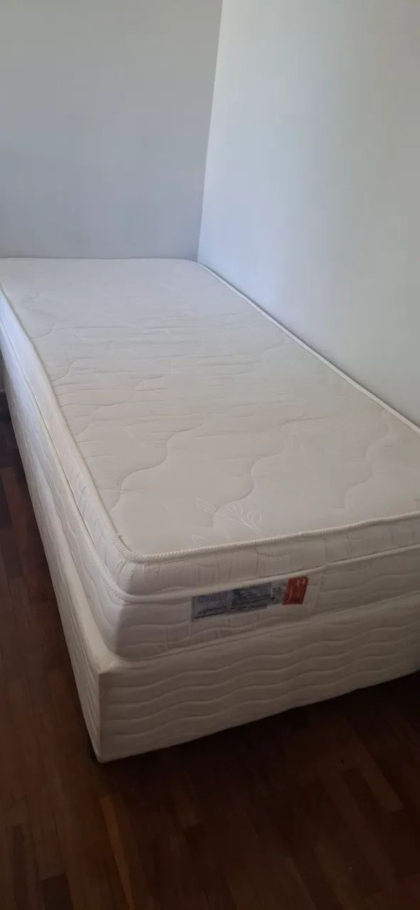 Cama box + colchão 