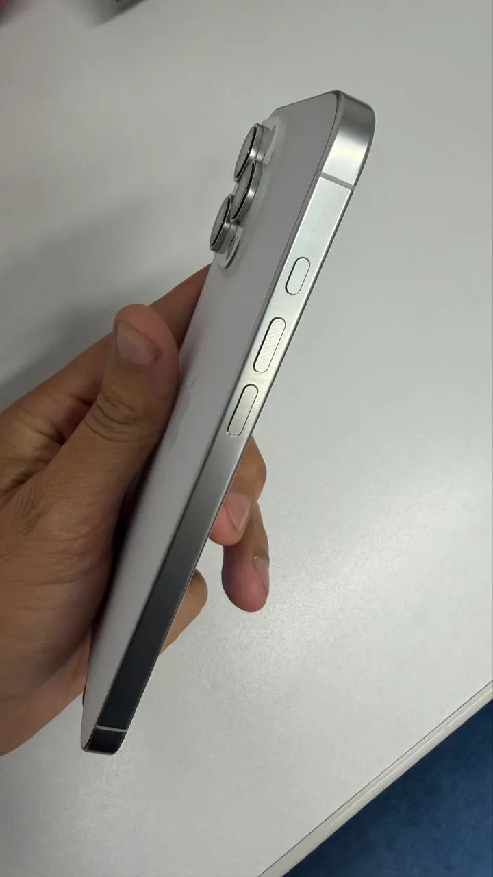 Vendo IPhone 16 Pro Max - Foto 5