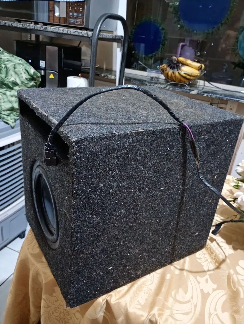 Caixa de som tipo subwoofer