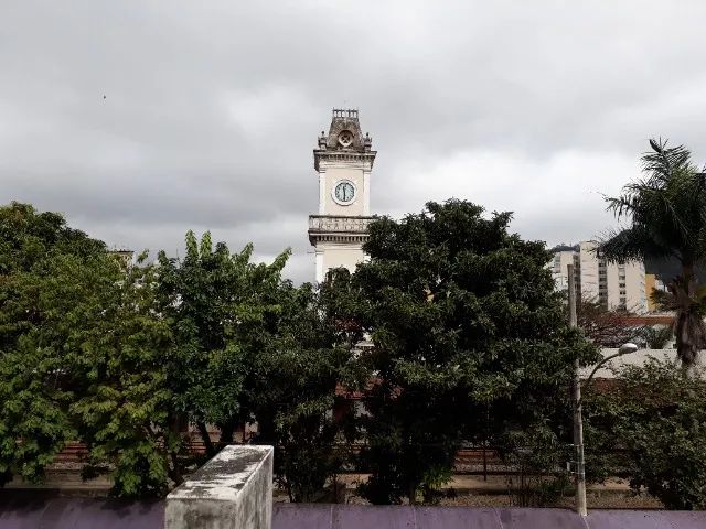 Alugo loja centro cidade com estacionamento próprio