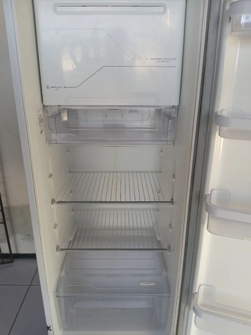 Geladeira  Electrolux  RFE38. - Foto 5