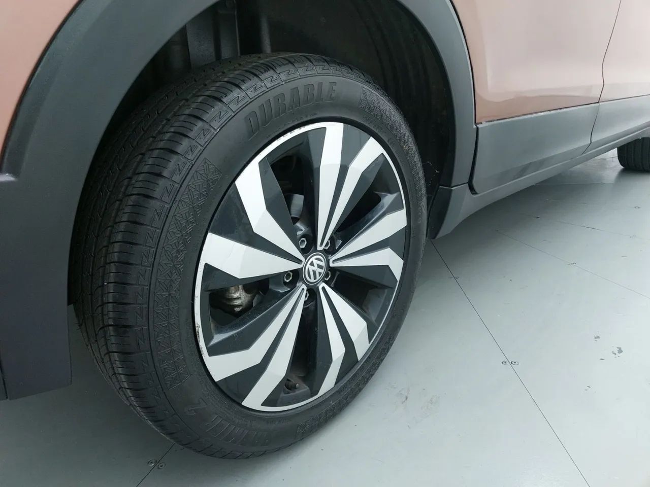 Volkswagen T-Cross Highline 1.4 TSI Flex 16V 5P AUT, foto 14 de 18