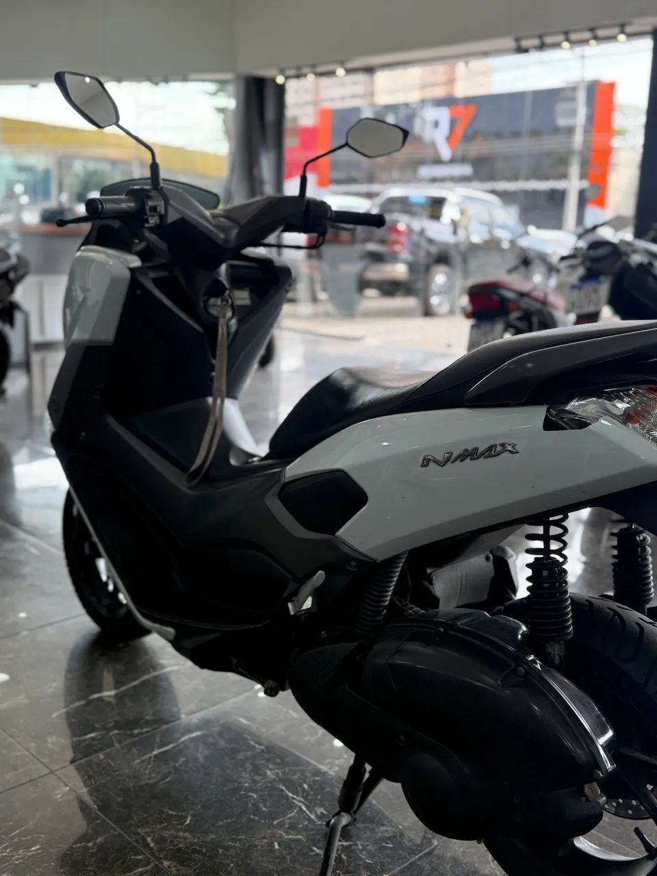 NMAX 160 2020 - Foto 4