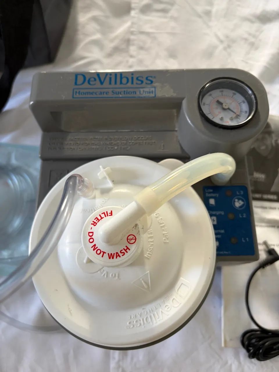 Aspirador de Secreção  salivar Portátil DeVilbiss 7305 + Bolsa + Acessórios - Foto 5