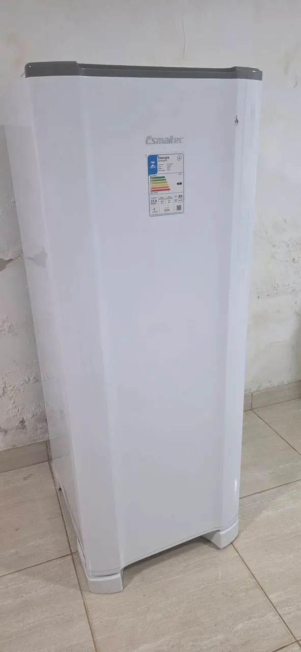 GELADEIRA ESMALTEC 