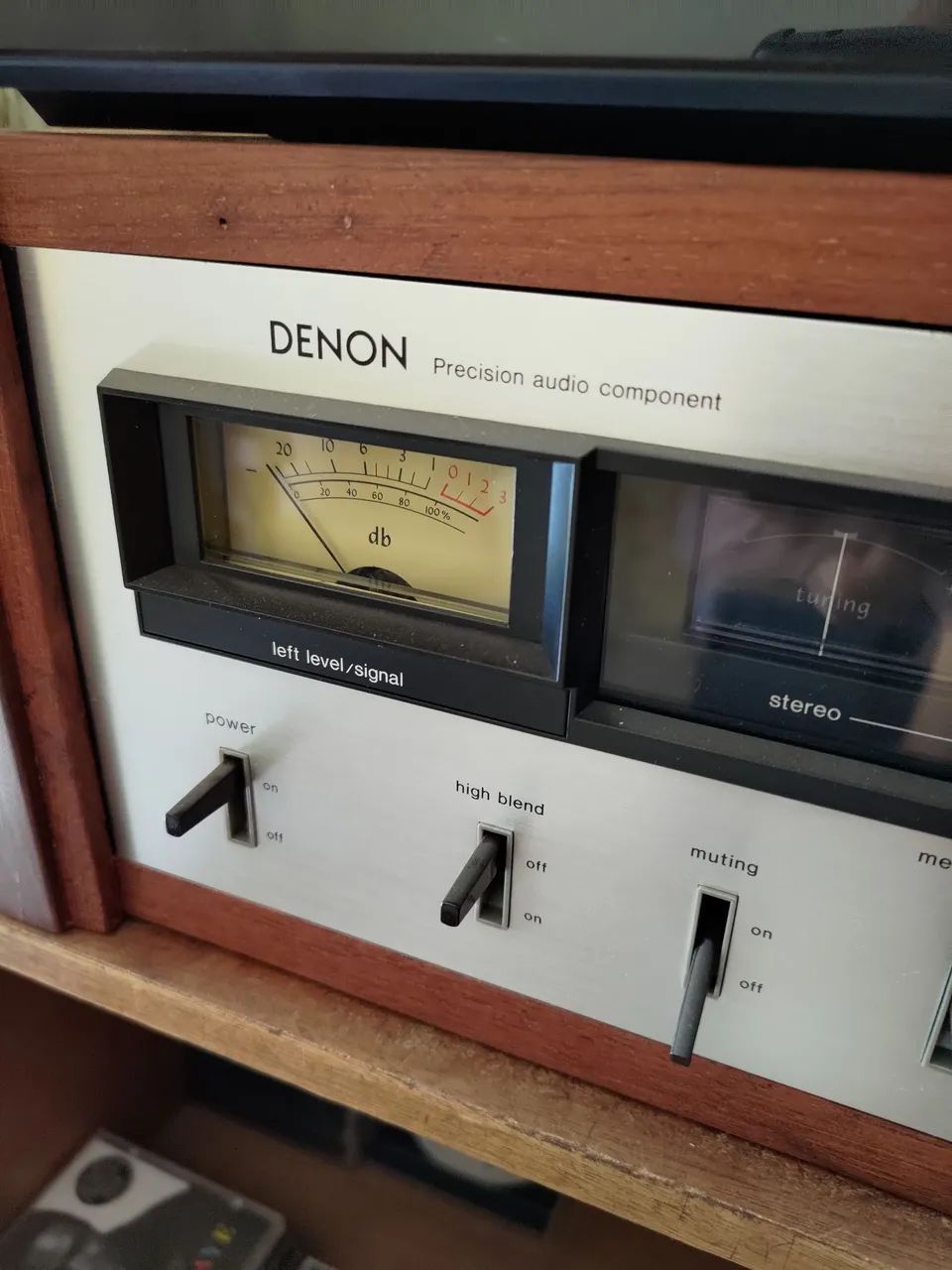 Amplificador e Sintonizador DENON - Foto 2