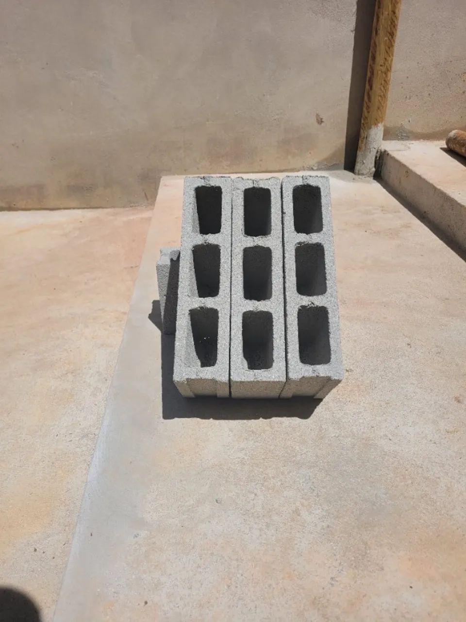 MÁQUINA DE BLOCOS À VENDA PRONTA PARA PRODUZIR! - Foto 5
