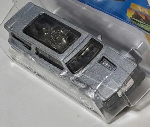 Hot Wheels Volvo 240 Drift Wagon Prata - Foto 3
