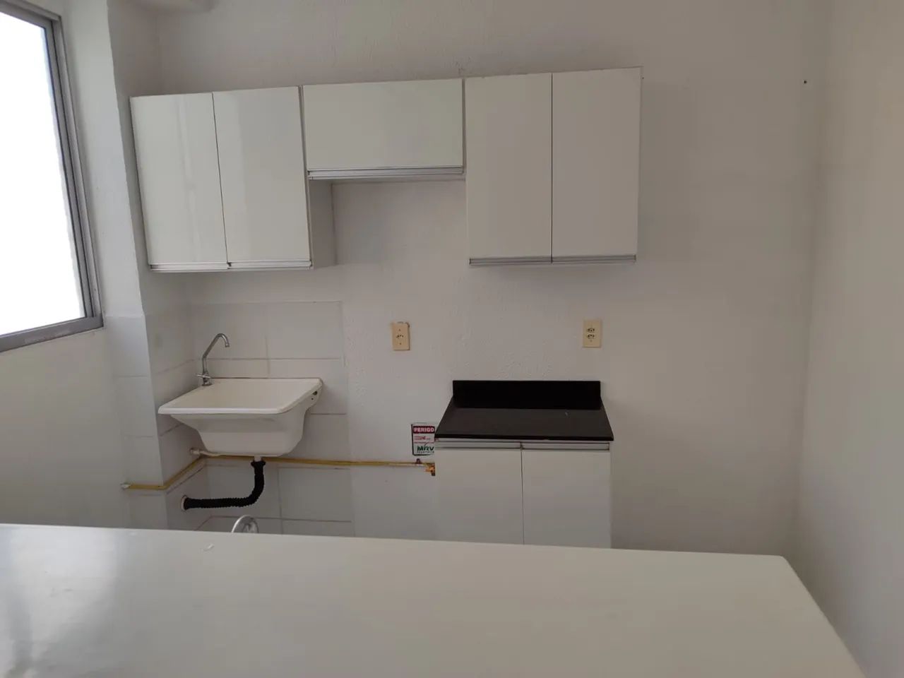 Alugo apartamento castelo de napoli 