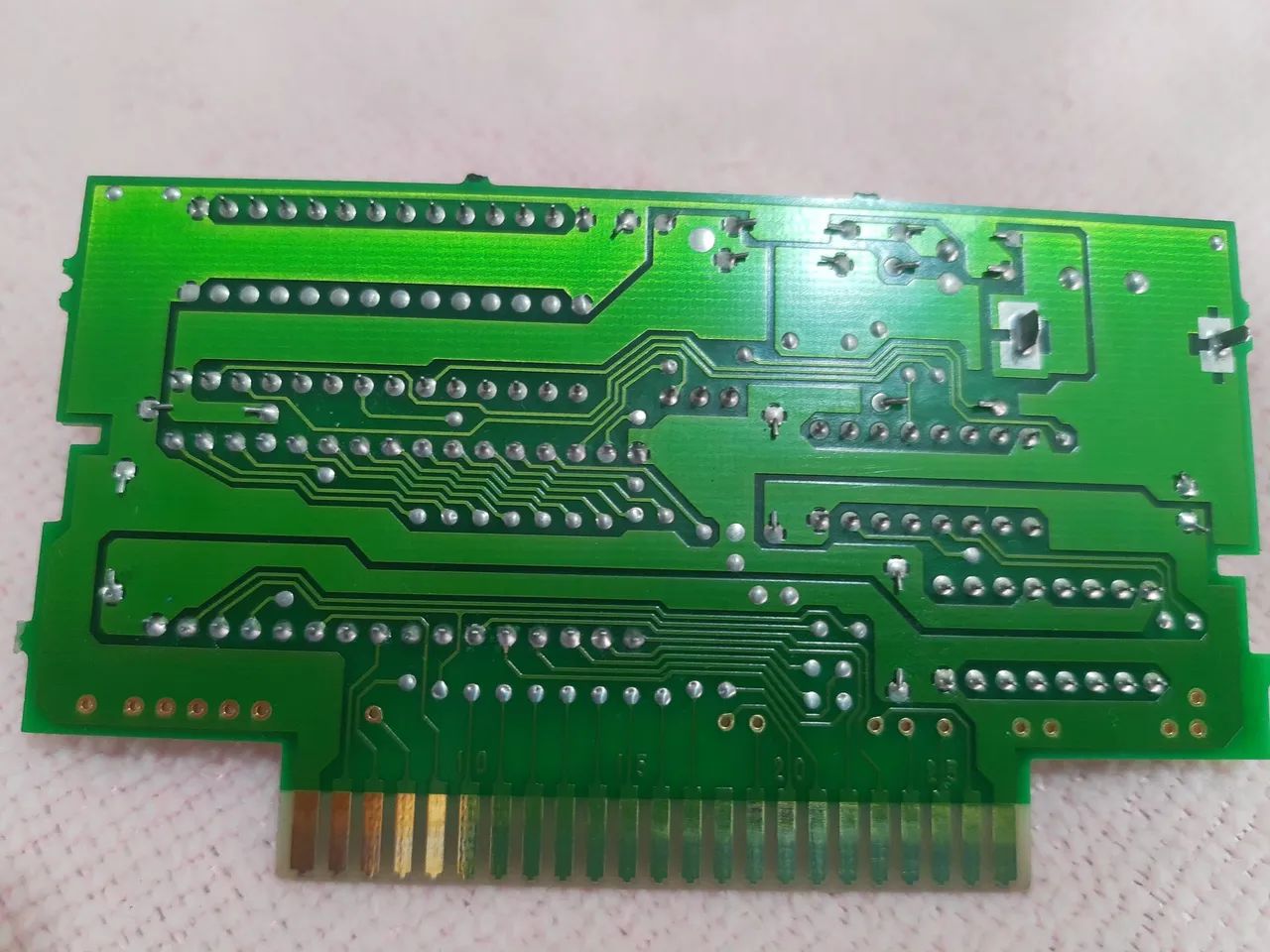 Nintendo B-3105-Z-1 基板 Nintendo B-3105-Z-1 基板 Identificação de chips do Nintendo Switch
