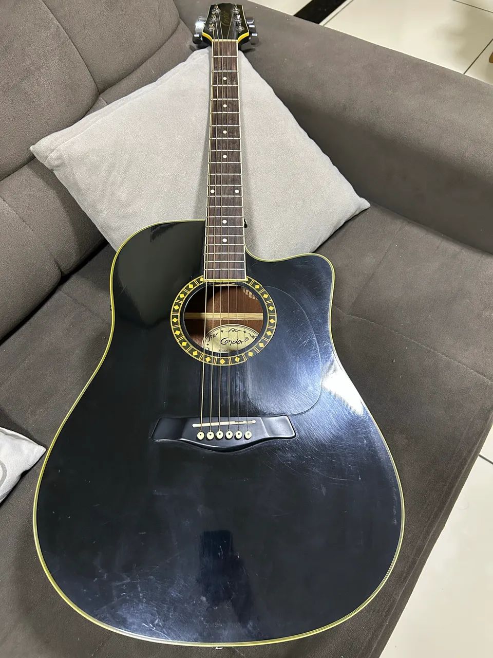 VENDO VIOLÃO ELÉTRICO - Foto 2