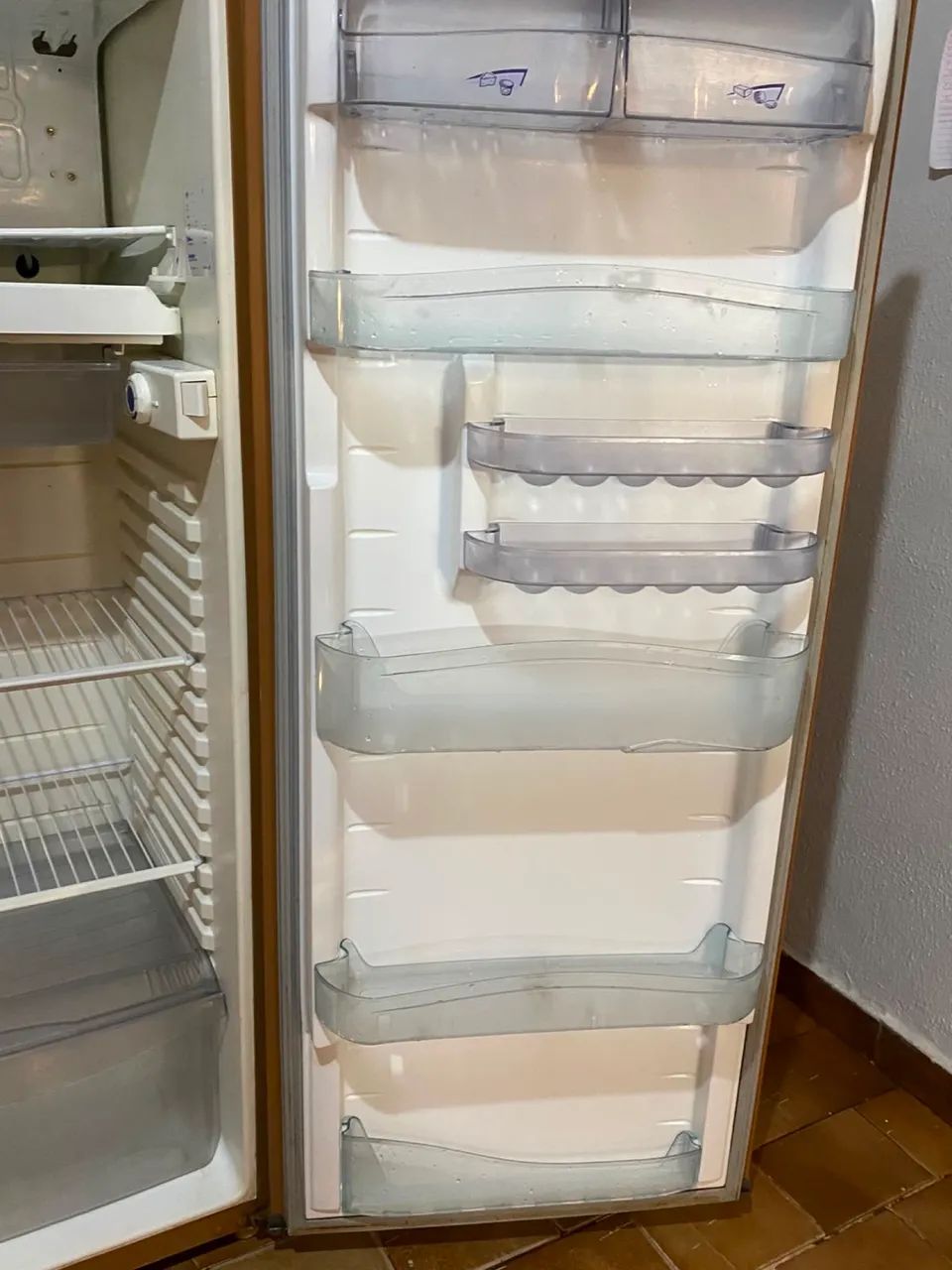 Vendo geladeira consul  - Foto 3